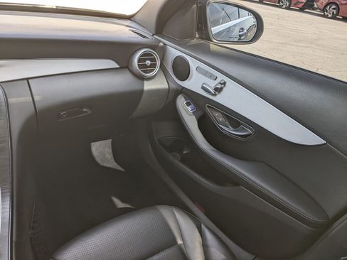 Used 2019 Mercedes-Benz C 300 C 300 image 13