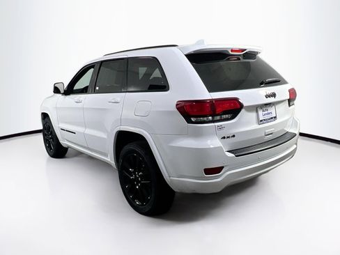 Used 2022 Jeep Grand Cherokee Laredo X image 7