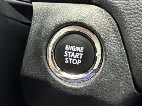 Used 2023 Toyota RAV4 Limited image 25