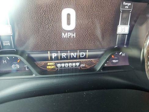 Used 2022 RAM 1500 Limited w/ Body-Colour Bumper Group image 21