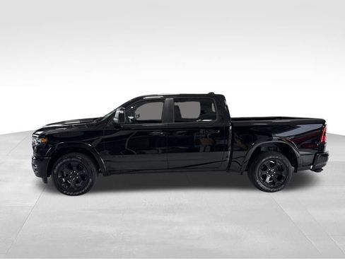 Used 2026 RAM 1500 Big Horn AWD/4WD image 2