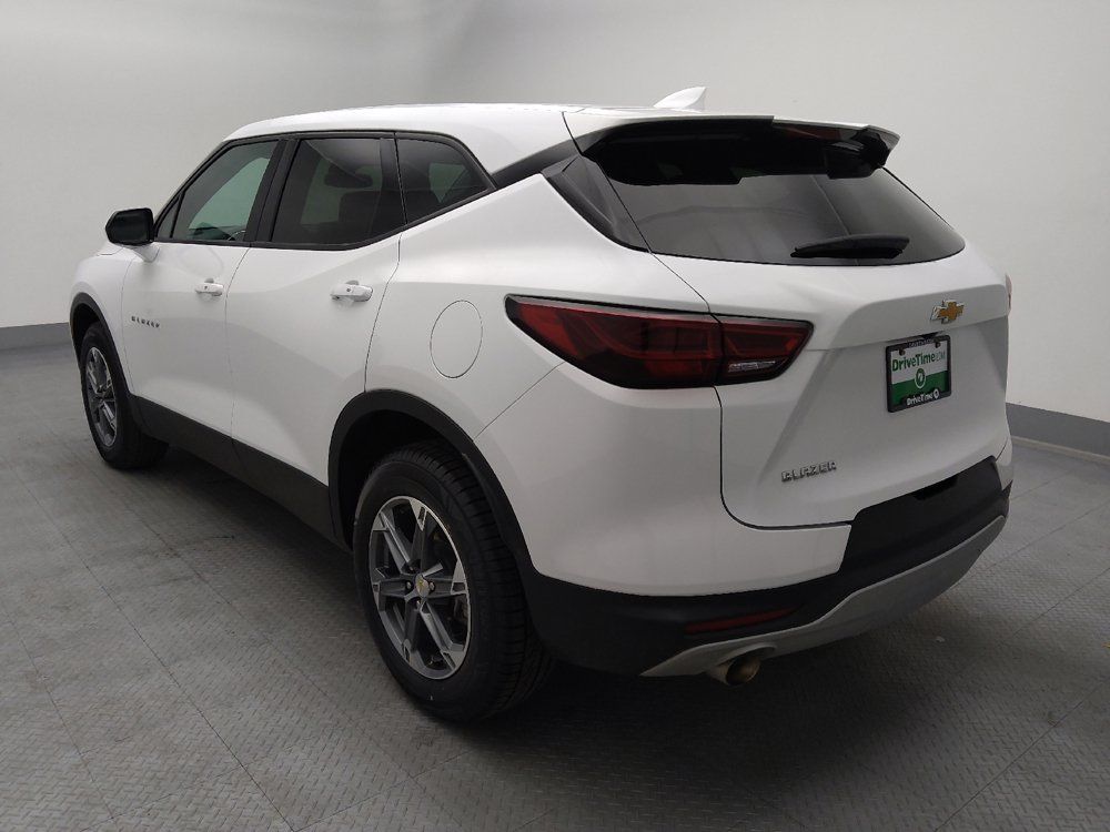 Used 2025 Chevrolet Blazer LT FWD image 5