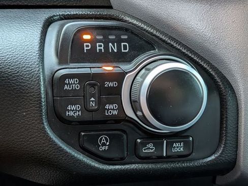 Used 2023 RAM 1500 Big Horn AWD/4WD image 17