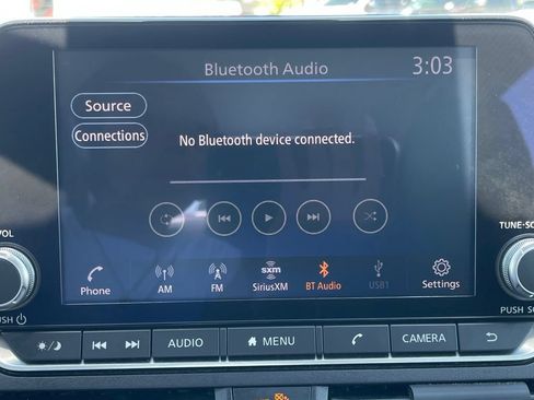 Used 2024 Nissan Altima 2.5 SV FWD image 61