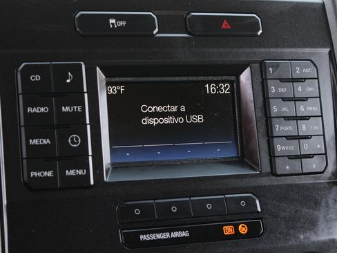 Used 2018 Ford F450 XL w/ Trailer Tow Package image 31