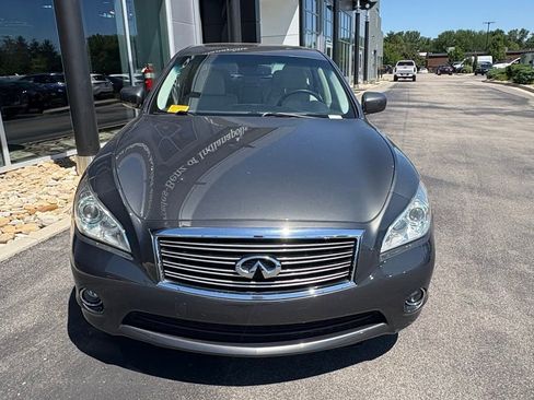 Used 2011 INFINITI M37 x w/ Deluxe Touring Pkg AWD/4WD image 3