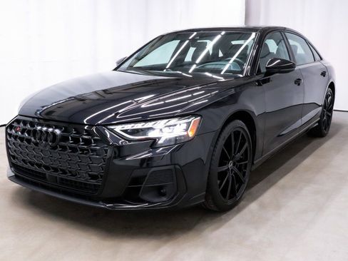 Used 2024 Audi S8 image 3