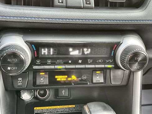 Used 2021 Toyota RAV4 XSE image 19