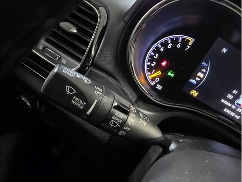 Used 2020 Jeep Grand Cherokee High Altitude image 29