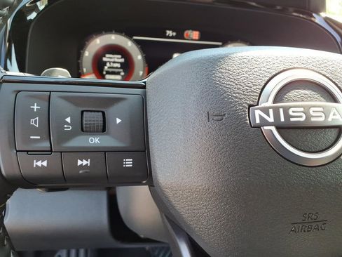 New 2026 Nissan Pathfinder SL FWD image 19