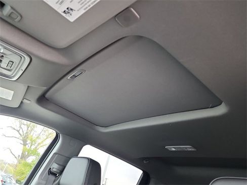 New 2026 GMC Sierra 3500 Denali w/ Denali Reserve Package image 30