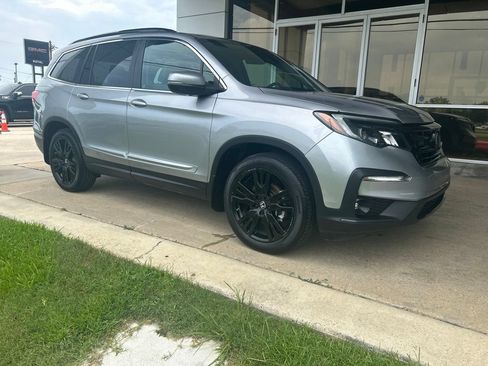 Used 2022 Honda Pilot Special Edition image 2
