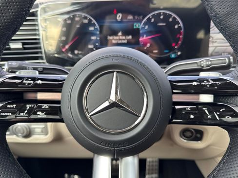 New 2026 Mercedes-Benz GLS 580 GLS 580 image 21