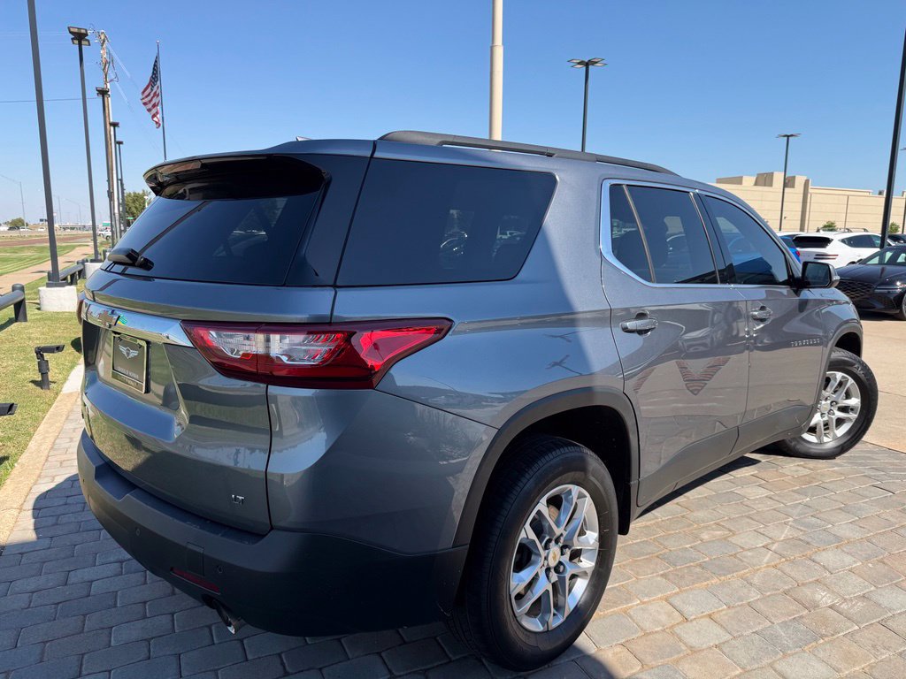 Used 2021 Chevrolet Traverse LT FWD image 5