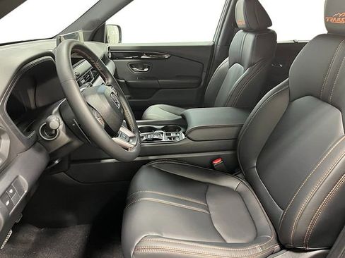 New 2026 Honda Pilot TrailSport image 16