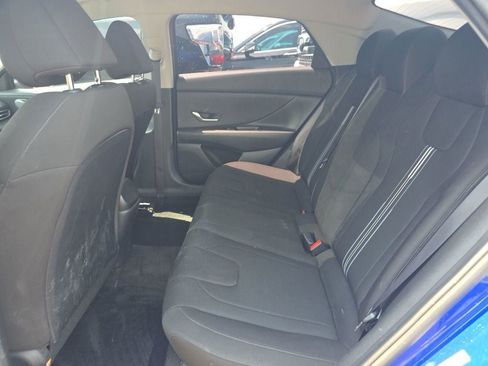 Used 2023 Hyundai Elantra SEL FWD image 14