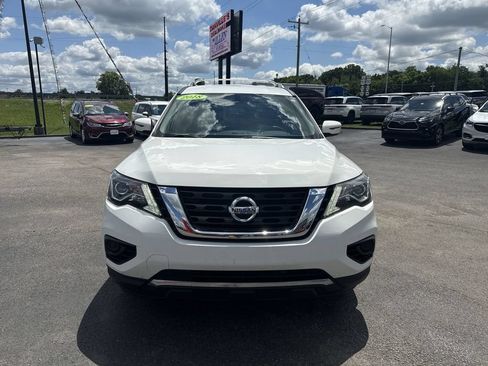 Used 2018 Nissan Pathfinder S FWD image 16