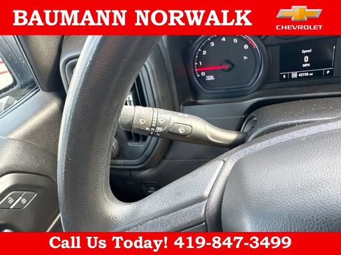Used 2021 Chevrolet Silverado 1500 Custom w/ LPO, Dark Essentials Package AWD/4WD image 18
