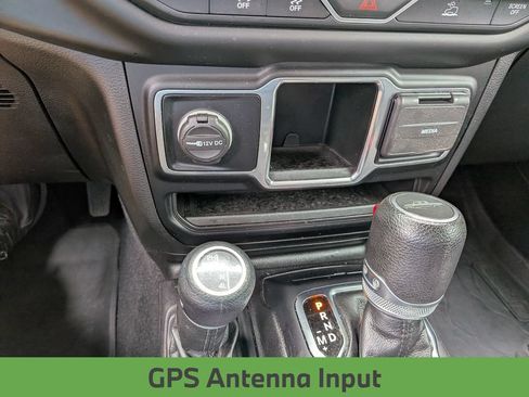 Used 2022 Jeep Gladiator Sport AWD/4WD image 22