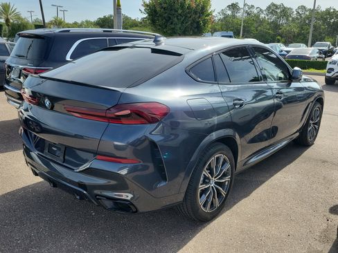 Used 2020 BMW X6 sDrive40i w/ M Sport Package RWD image 3
