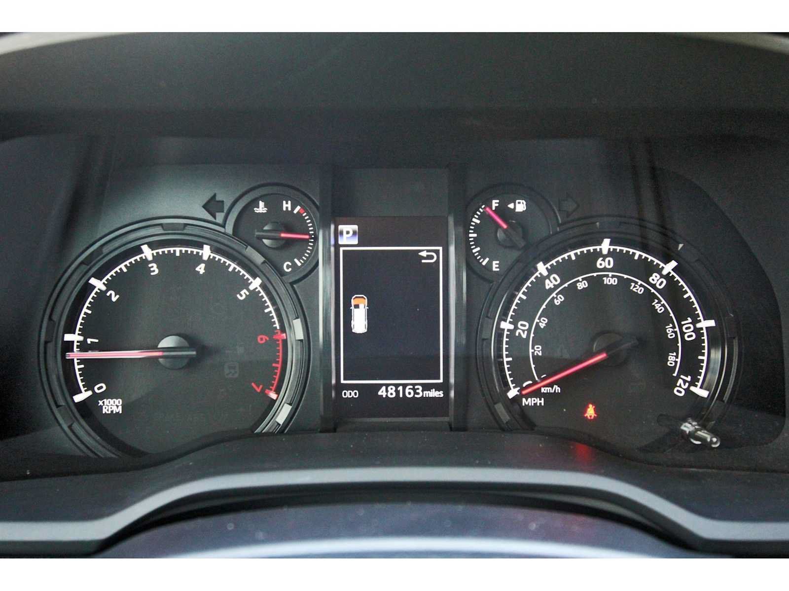 Used 2023 Toyota 4Runner SR5 Premium w/ Moonroof Package RWD image 14