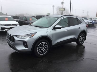 Used 2023 Ford Escape SE