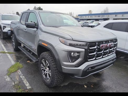 Used 2024 GMC Canyon AT4 w/ Canyon Safety Plus Package image 3