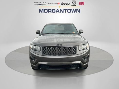 Used 2014 Jeep Grand Cherokee Altitude image 2