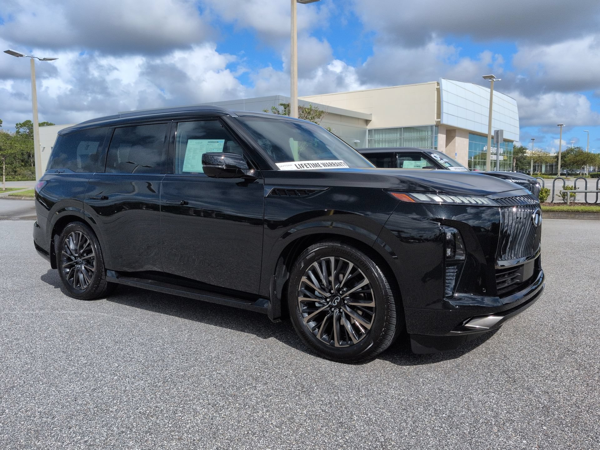 New 2027 INFINITI QX80 Autograph w/ Premium Cargo Package AWD/4WD image 3
