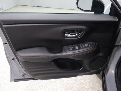 Used 2024 Honda HR-V Sport image 12