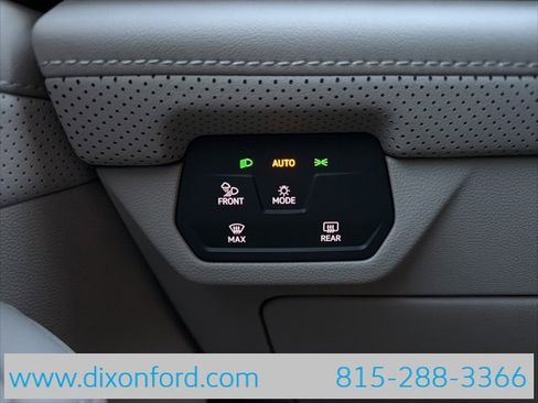 New 2026 Volkswagen Atlas SE image 18