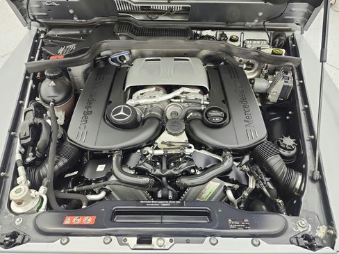 Used 2016 Mercedes-Benz G 550 image 17