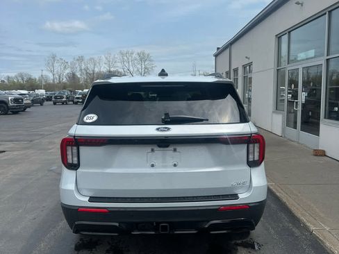 New 2026 Ford Explorer ST-Line AWD/4WD image 17
