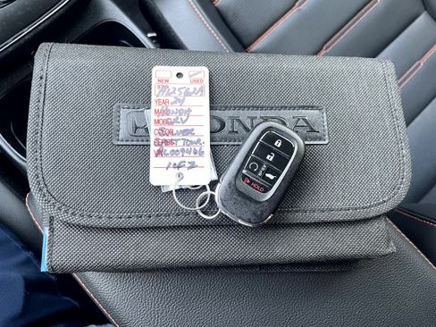 Certified 2024 Honda CR-V Sport Touring image 22