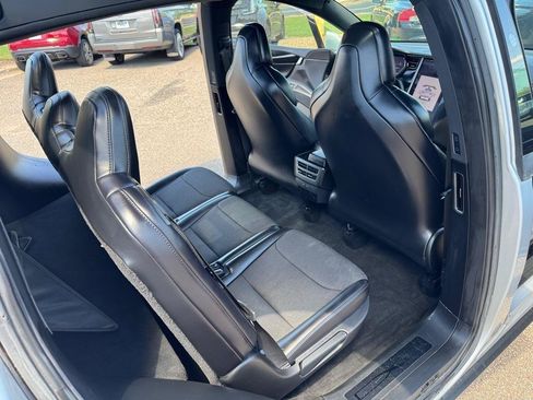 Used 2018 Tesla Model X 100D AWD/4WD image 23