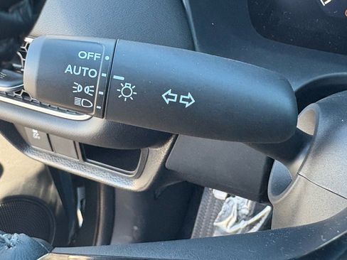 New 2026 Honda HR-V EX-L image 23