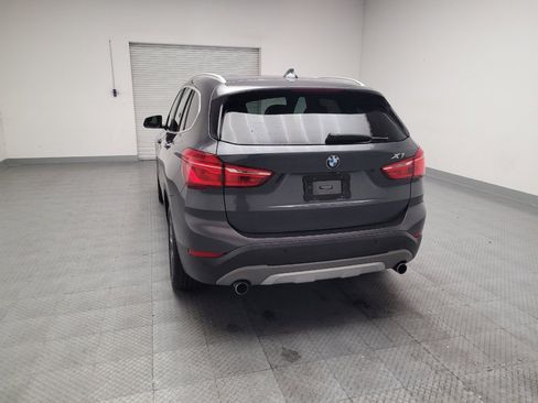 Used 2017 BMW X1 xDrive28i AWD/4WD image 6