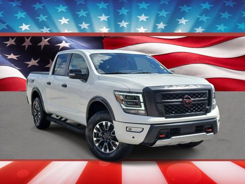 Used 2024 Nissan Titan PRO-4X w/ Pro-4x Convenience Package AWD/4WD image 1