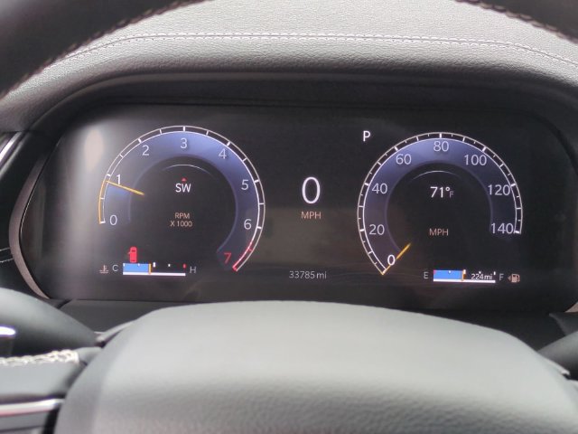 Used 2024 Jeep Grand Cherokee Limited AWD/4WD image 17