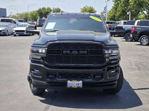 Used 2022 RAM 3500 Limited AWD/4WD image 2