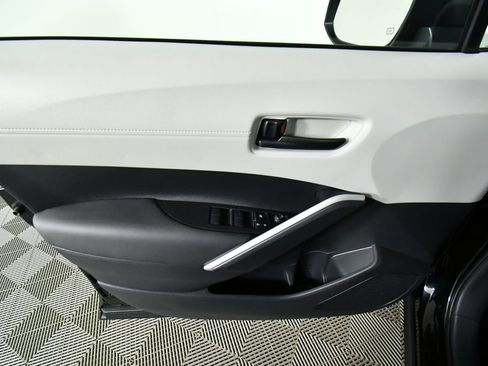 New 2026 Toyota Corolla Cross L image 21