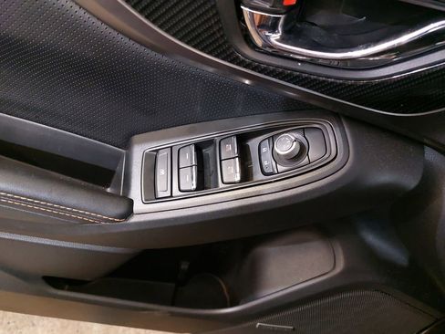 Used 2018 Subaru Crosstrek 2.0i Limited AWD/4WD image 29