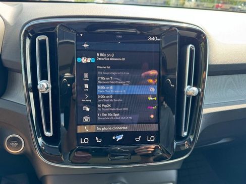 Used 2022 Volvo XC40 T5 Inscription image 20