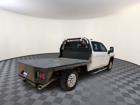 Used 2024 Chevrolet Silverado 2500 LT w/ Convenience Package AWD/4WD image 4