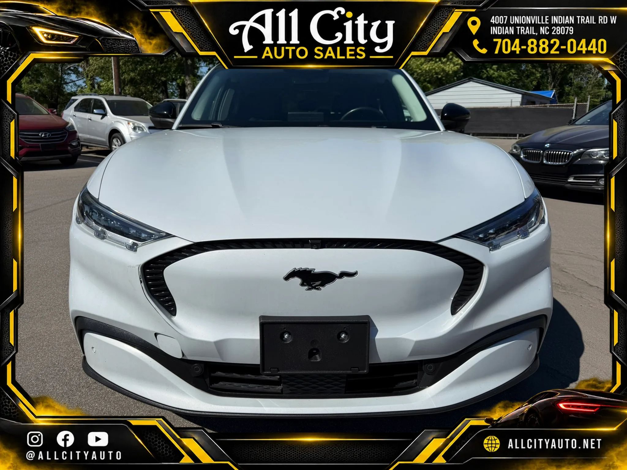 Used 2023 Ford Mustang Mach-E Select RWD image 2