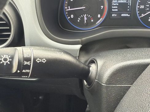 Used 2021 Hyundai Kona SEL image 14