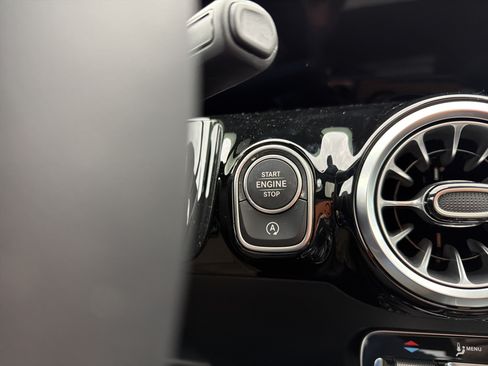 Used 2026 Mercedes-Benz GLA 250 4MATIC image 18