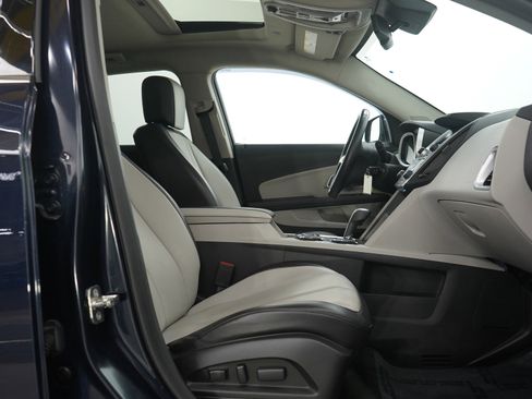 Used 2015 Chevrolet Equinox LTZ image 11