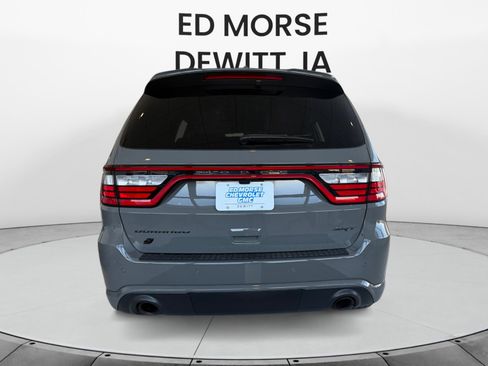 Used 2022 Dodge Durango SRT w/ Technology Group image 4