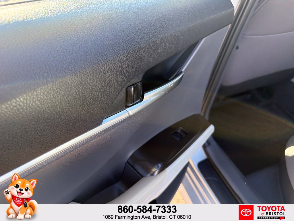 Used 2024 Toyota Camry LE FWD image 28